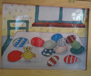 Co zając w wielkanocnym koszyczku niesie?