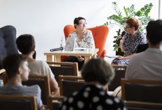 Poetyckie przedpołudnie w naszej bibliotece